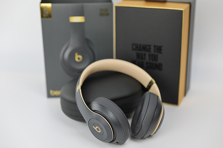 Grey and gold beats new arrivals